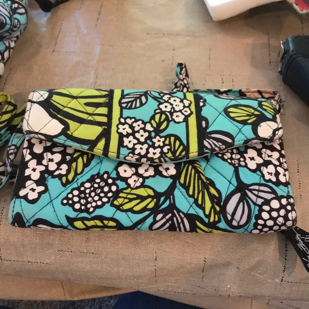 Vera Bradley Cross Body Wallet